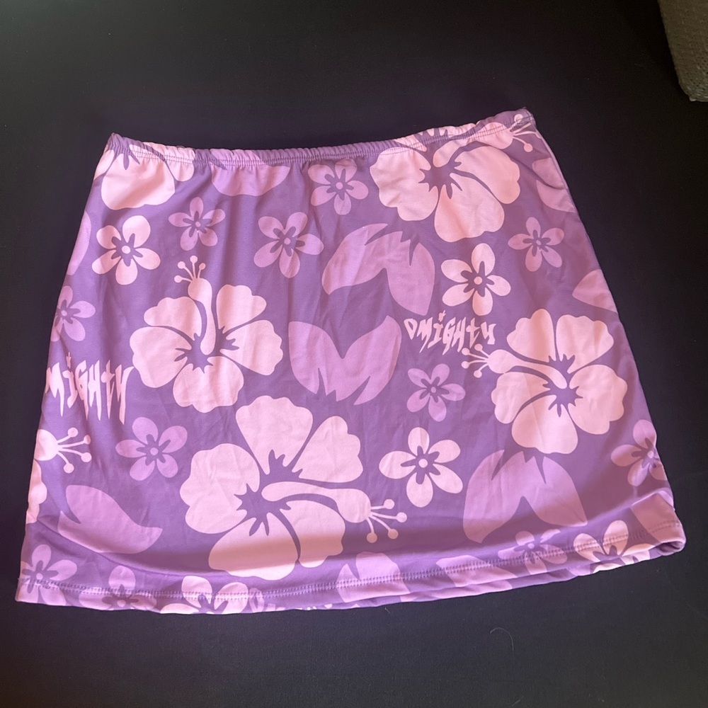 Omighty purple hibiscus skirt Small - Picture 3 of 5